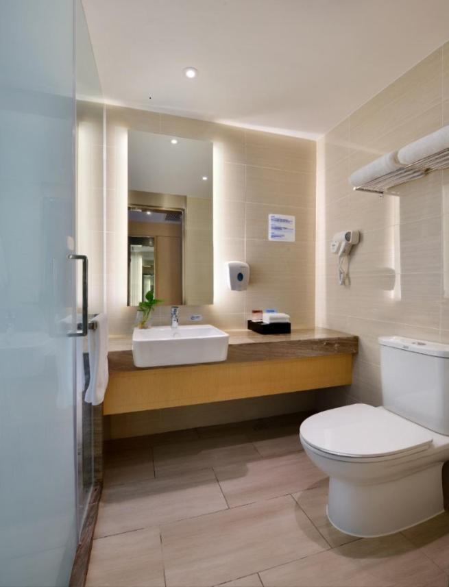 Holiday Inn Express Chengdu Tianhe By Ihg Pixian Exterior foto